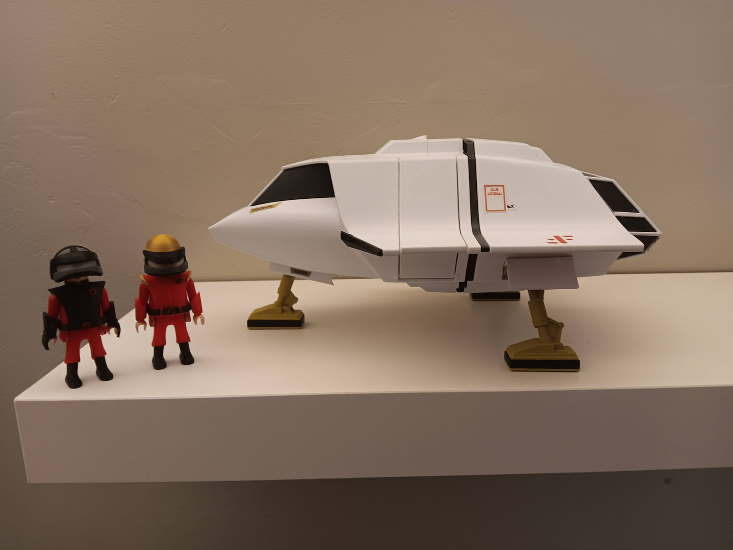 "V" Visitor Skyfighter